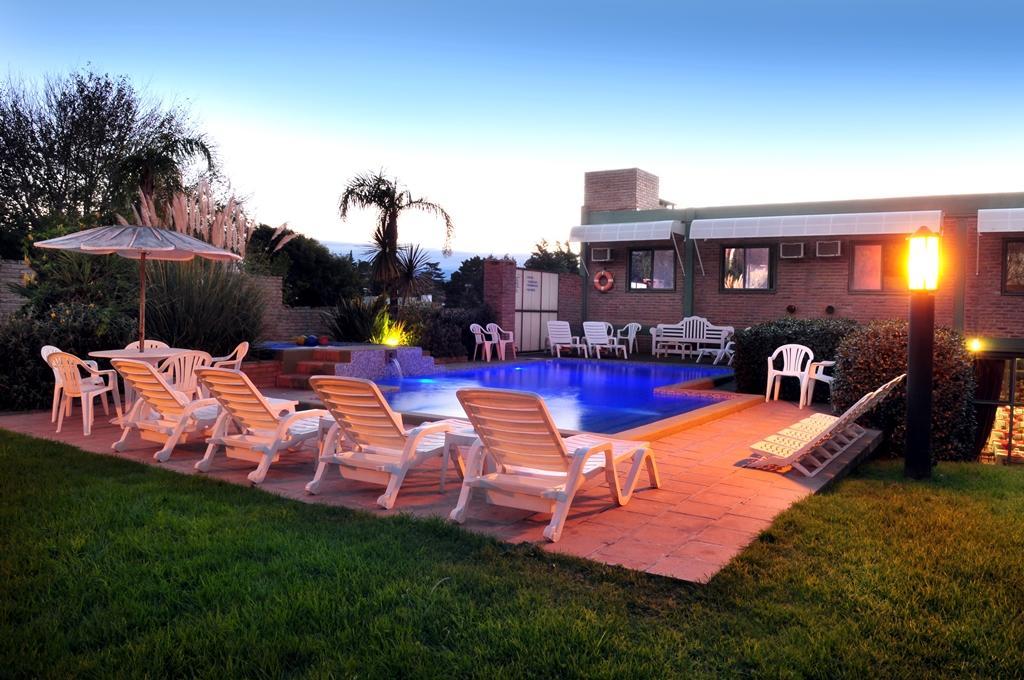 Hotel Costa Azul Cassaffousth Exteriör bild