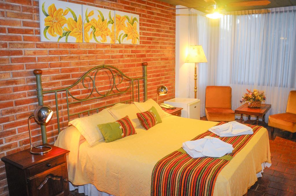 Hotel Costa Azul Cassaffousth Exteriör bild